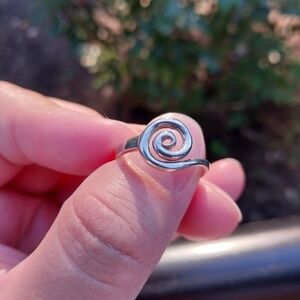 Vintage Sterling Silver Spiral Ring